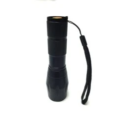 UltraFire Super Bright LED Tactical Style Flashlight 2000 Lumen(Ultrafire Super Bright Led Tactical Style Flashlight 2000 Lumen)