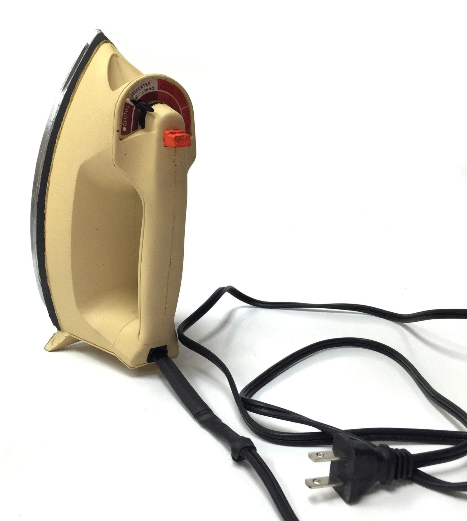 GE Vintage Steam Iron Foam Rubber Prop(Newrulefx Brand Ge Vintage Steam Iron Rubber Prop) 6 GE Vintage Steam Iron Foam Rubber Prop(Newrulefx Brand Ge Vintage Steam Iron Rubber Prop) - Image 4