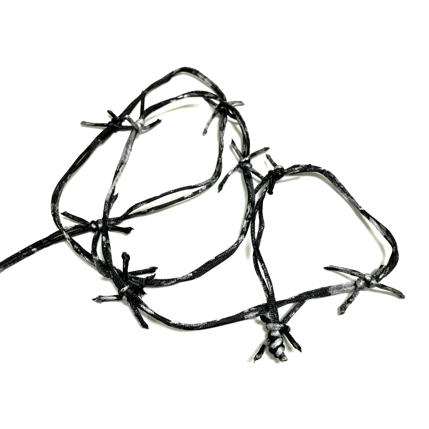 Actor-Safe Imitation Metal Barbed Wire 12ft - BLACK(Newrulefx Brand Actor Safe Imitation Metal Barbed Wire 12ft Black) 4 Actor-Safe Imitation Metal Barbed Wire 12ft - BLACK(Newrulefx Brand Actor Safe Imitation Metal Barbed Wire 12ft Black) - Image 2